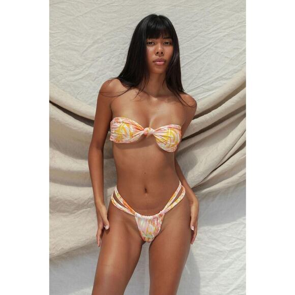 Revolve x Stone Fox Swim NWT Lele Top - MSRP $88 - Picture 1 of 3